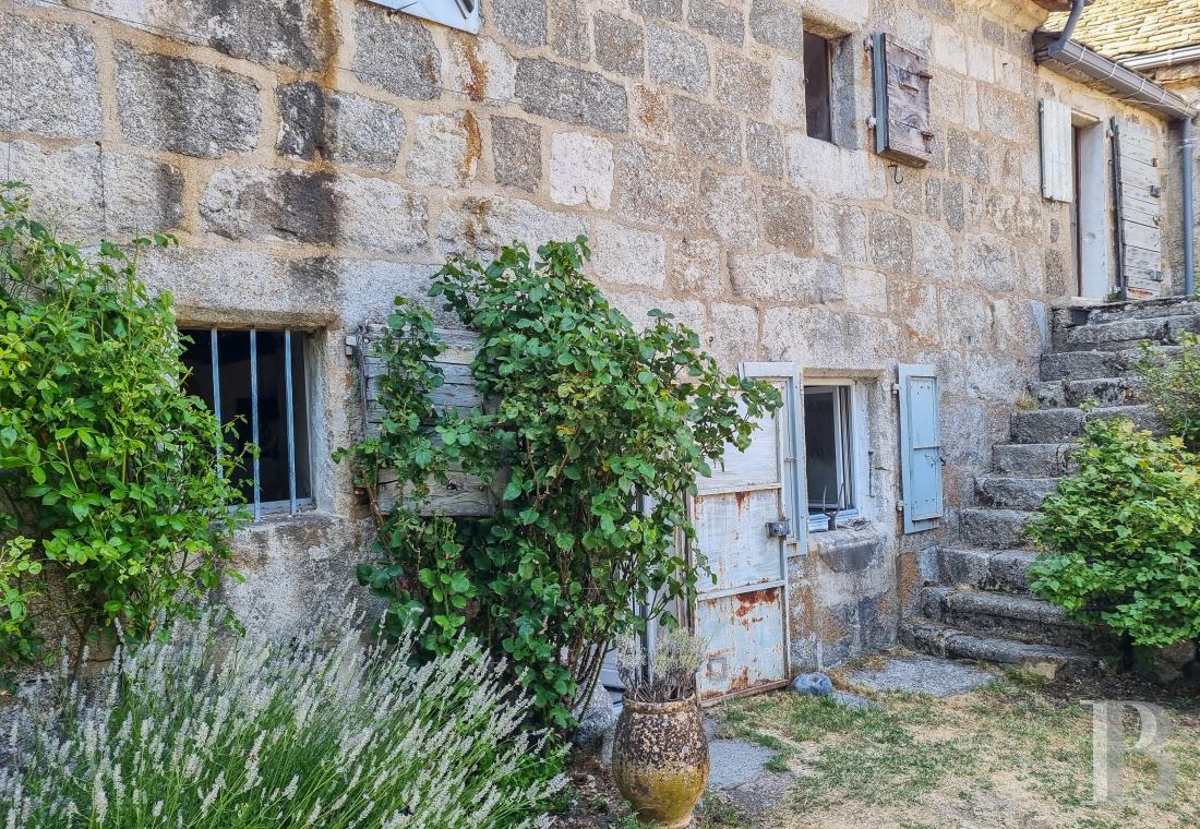 french mas and farms for sale languedoc roussillon   - 2
